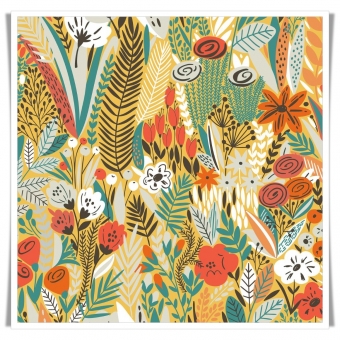 Tela esampada con dibujos de ramas y flores en tonos cálidos
