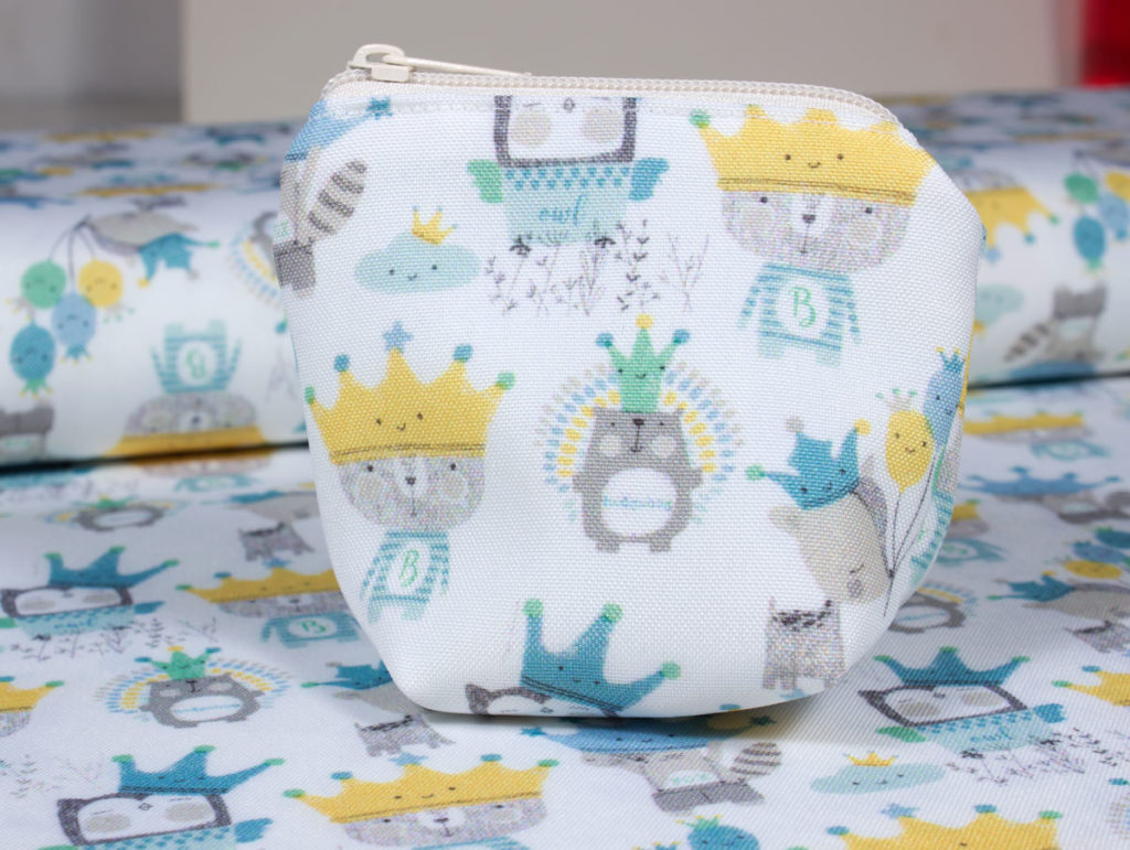 tela infantil de cuento
