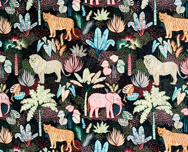 Detalle estampado tela flora y fauna