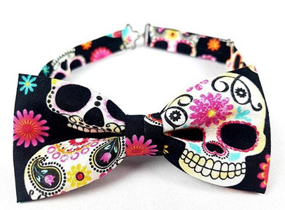 Tela calaveras pajarita