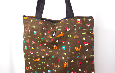 Bolsa de tela cosida con loneta animales