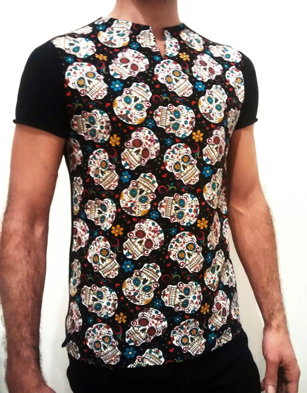 Camiseta tela calaveras